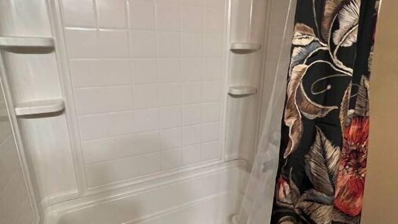 Photo of Bathroom in Norman