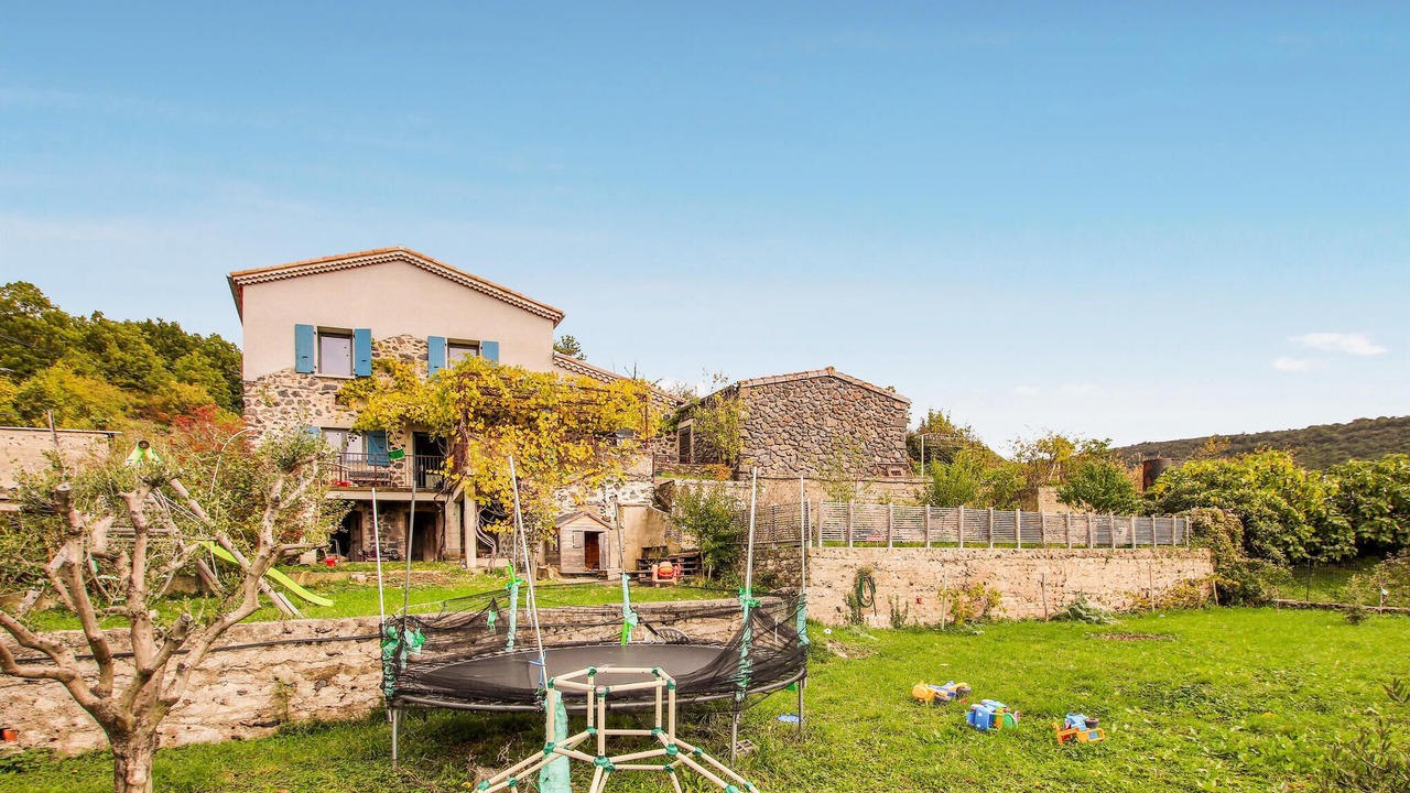 Photo of Others in Darbres