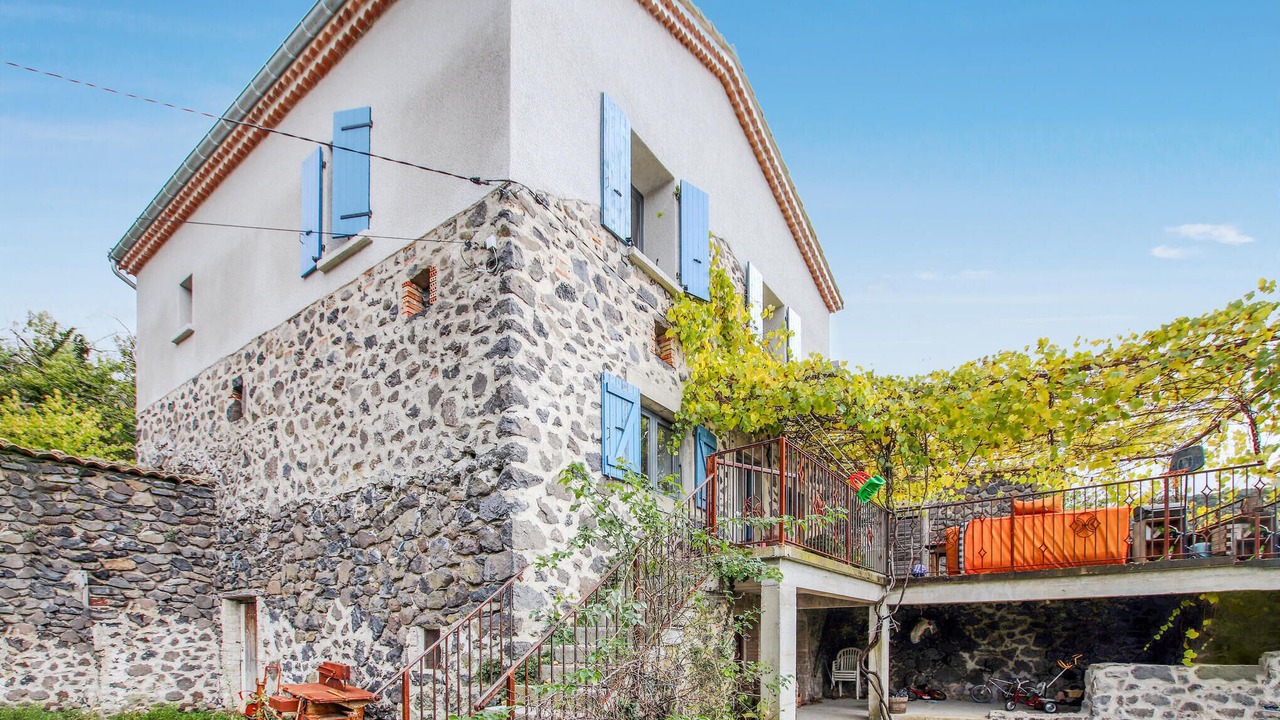 Photo of Others in Darbres