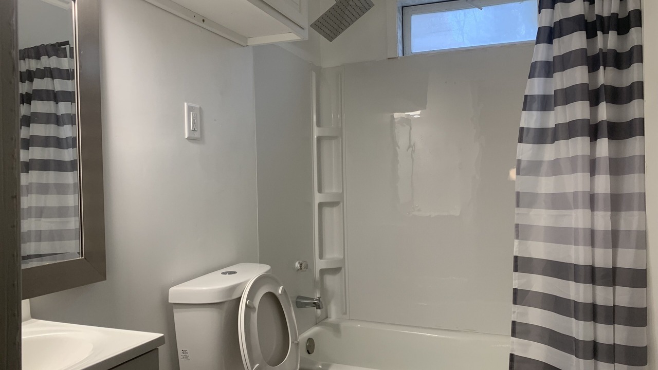 Photo of Bathroom in Scott City