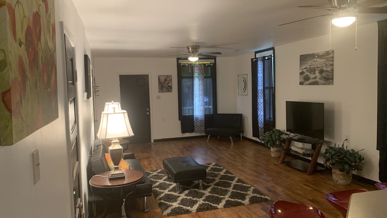 Photo of Livingroom in Scott City