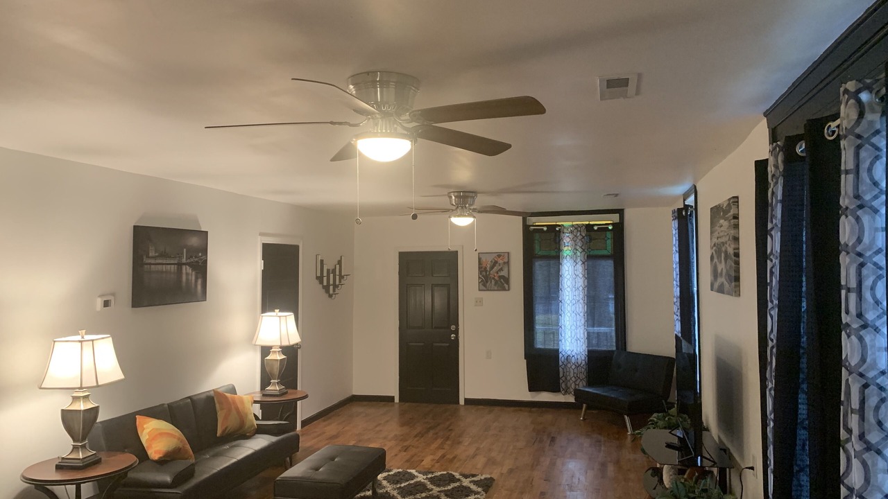 Photo of Livingroom in Scott City