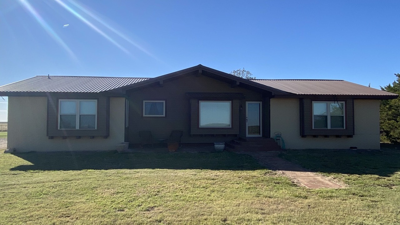 Photo of Outdoor in Post