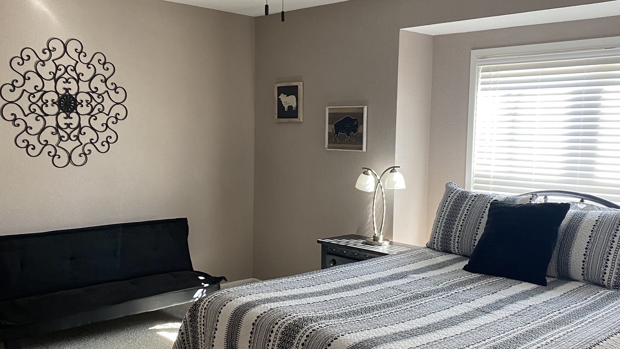Photo of Bedroom in Post