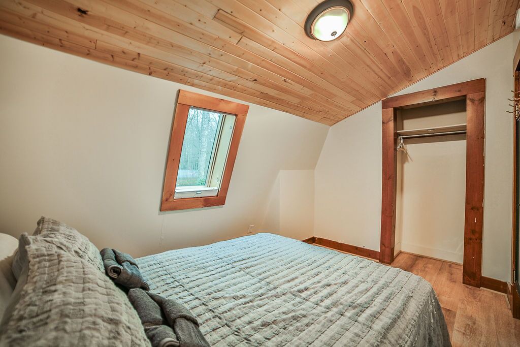 Photo of Bedroom in Great Valley