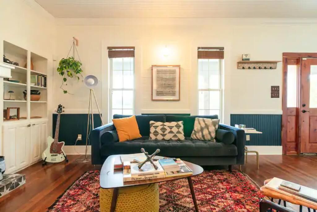 Photo of Livingroom in Red Rock