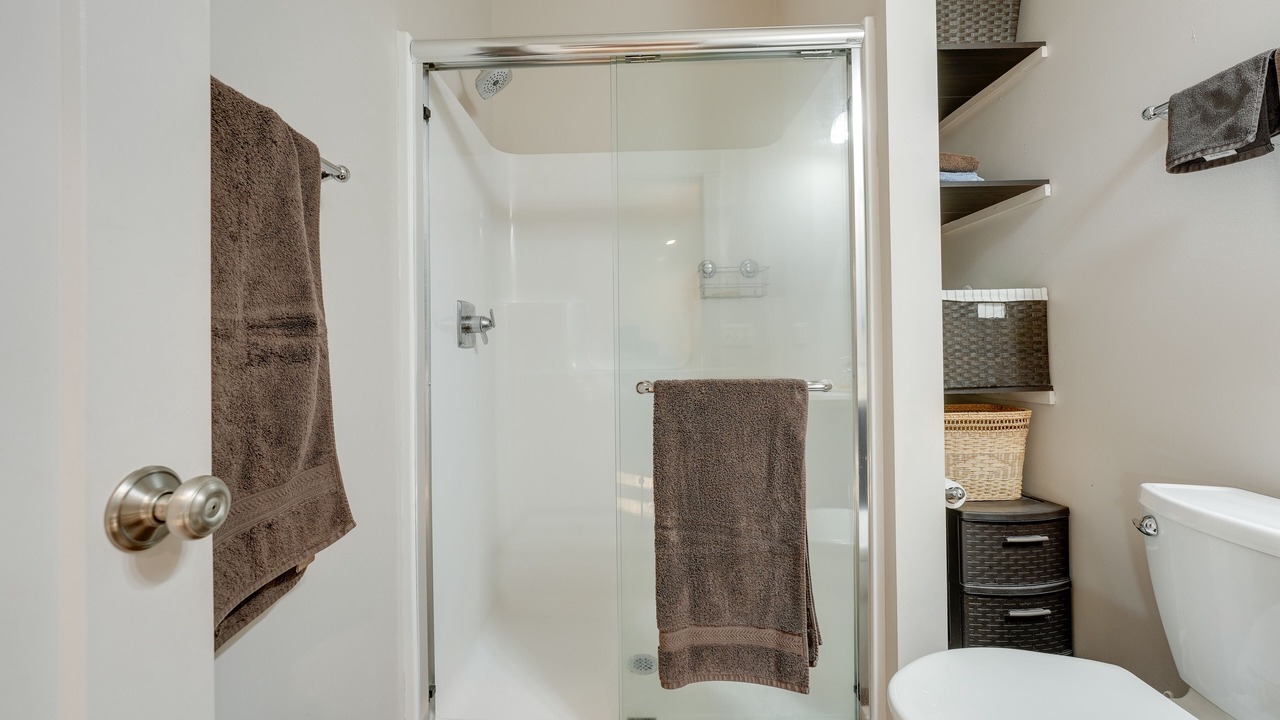 Photo of Bathroom in White Pigeon