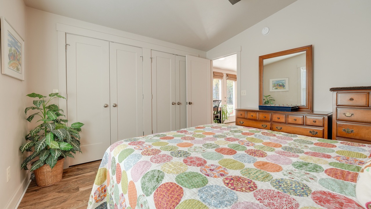 Photo of Bedroom in White Pigeon