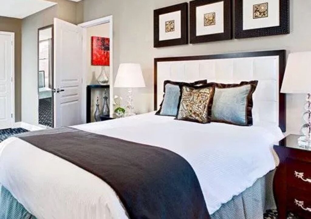 Photo of Bedroom in Lower Nob Hill