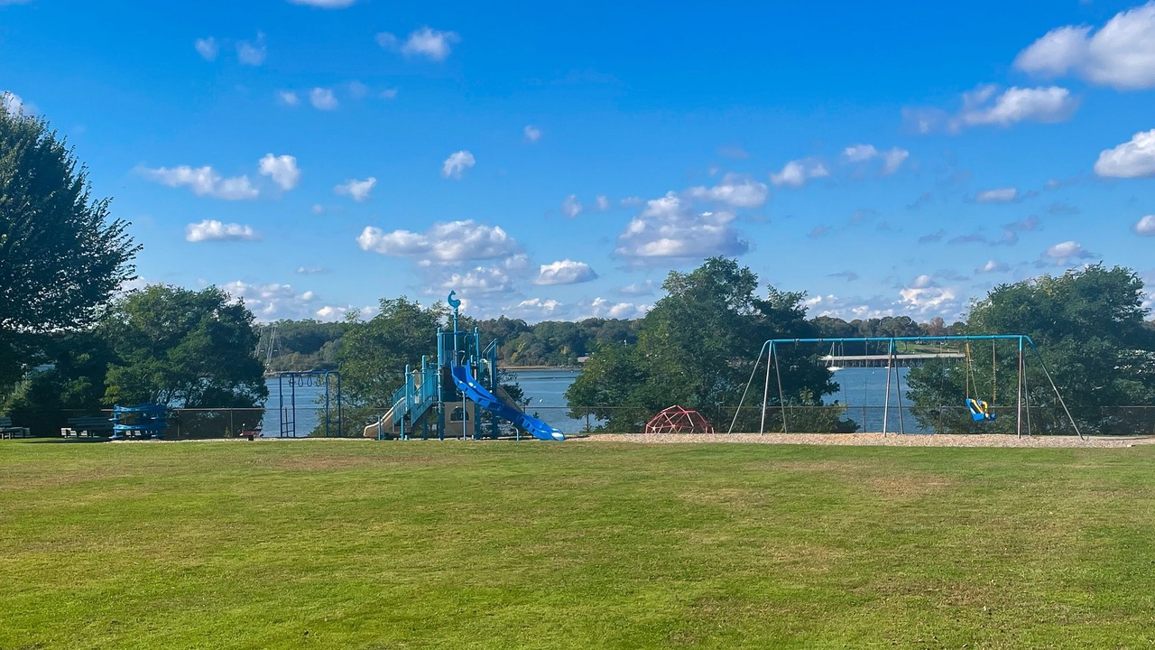 Photo of Others in Beverly