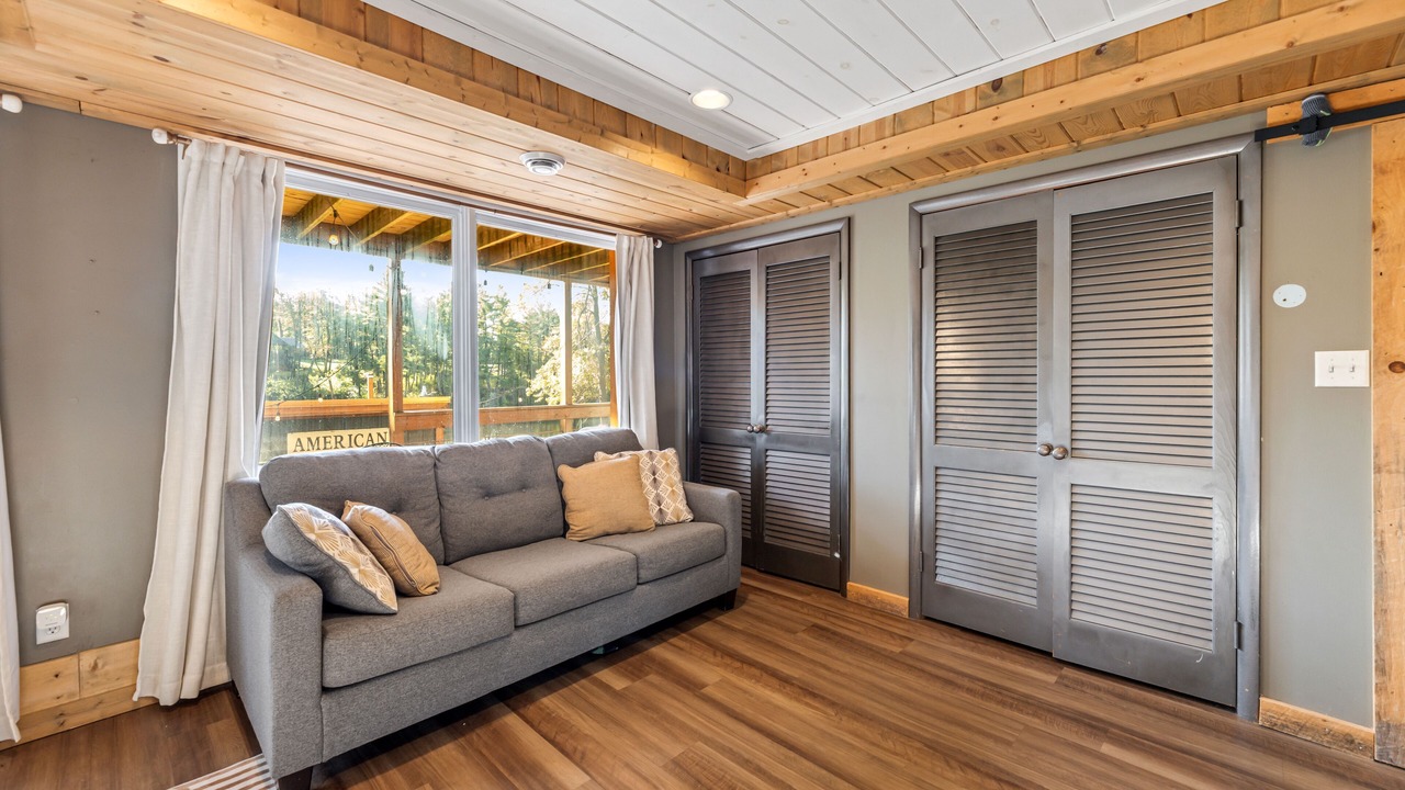 Photo of Livingroom in Black River Falls