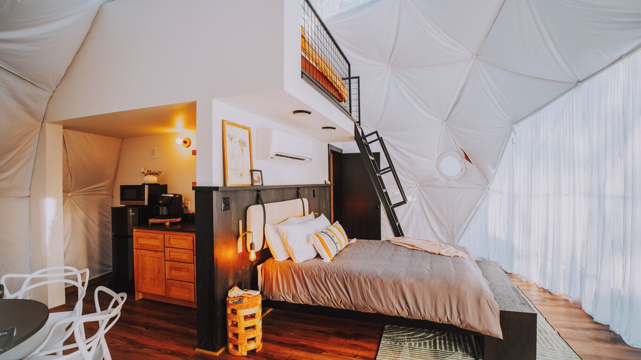 Photo of Bedroom in Mid America