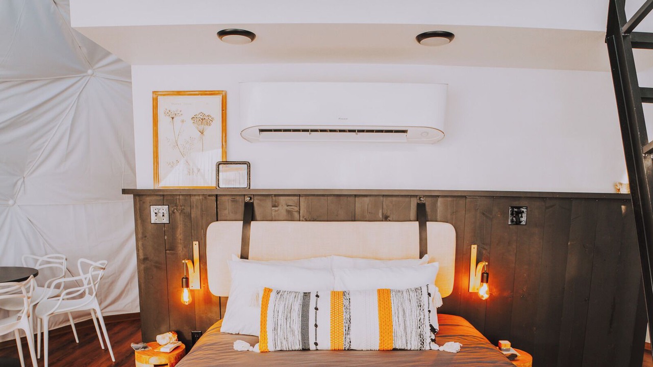 Photo of Bedroom in Mid America