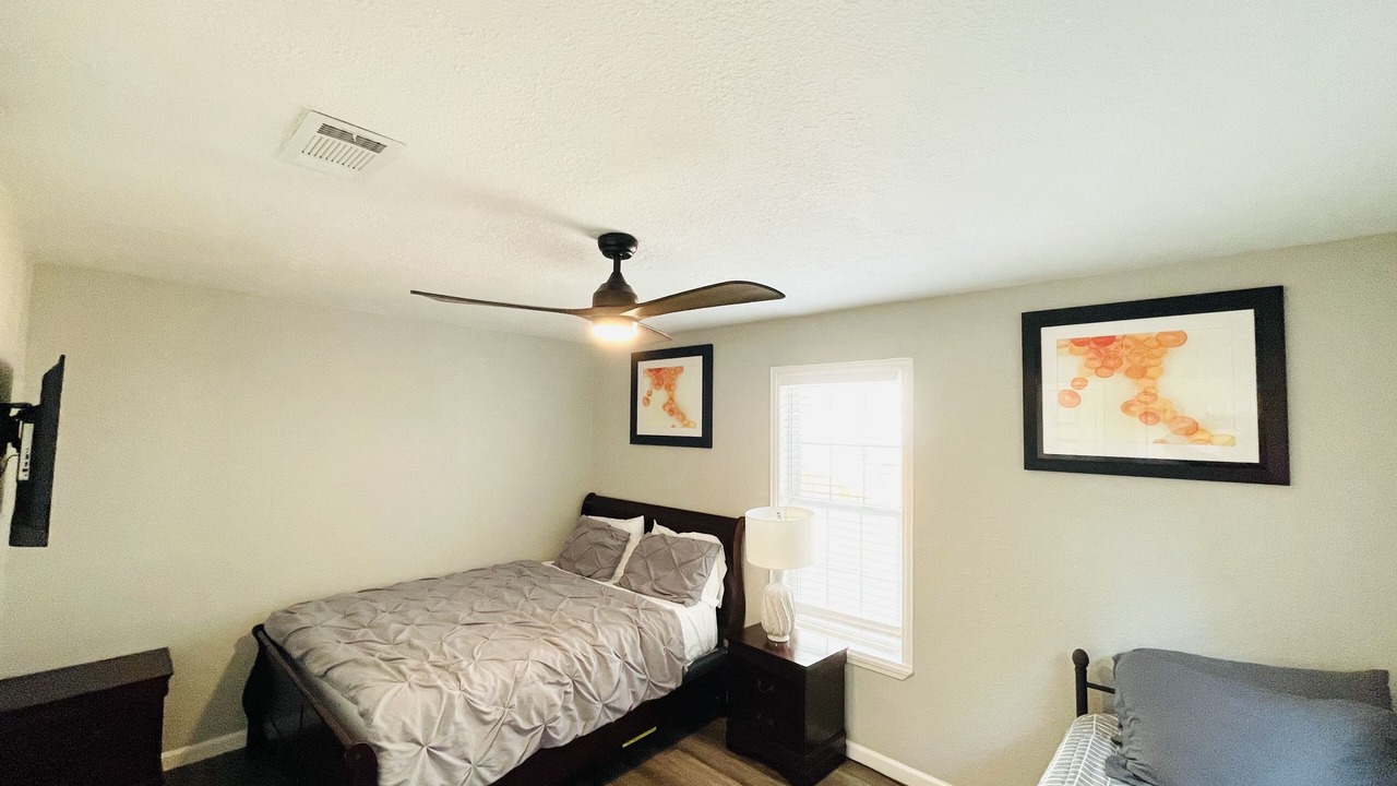 Photo of Bedroom in Northside