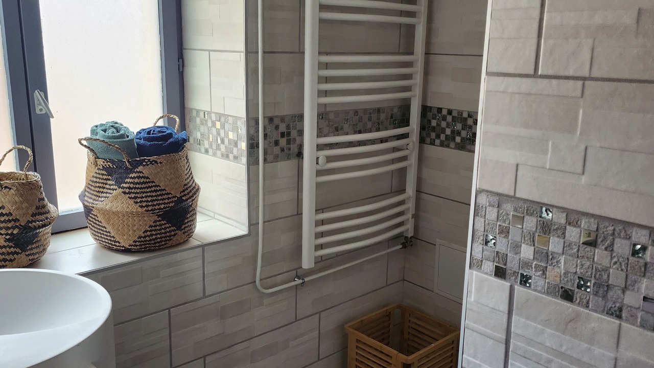 Photo of Bathroom in Commercy