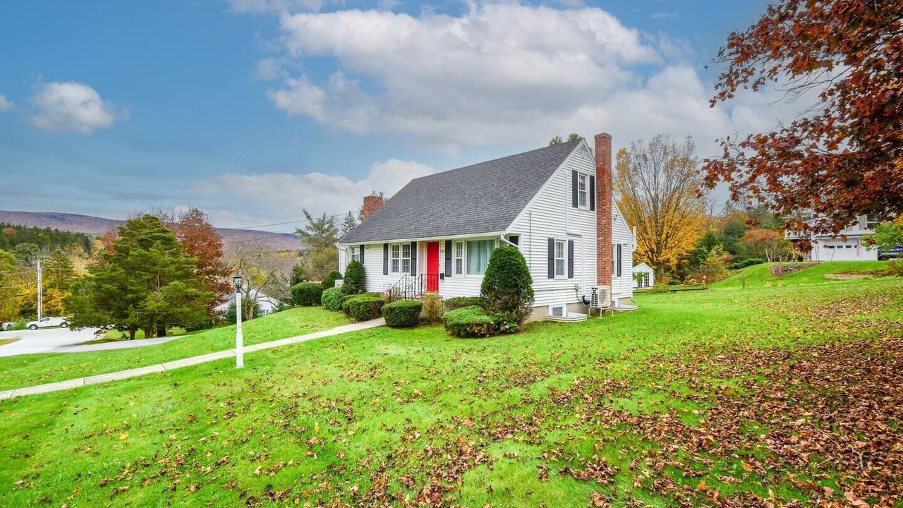 Photo of Others in Bennington