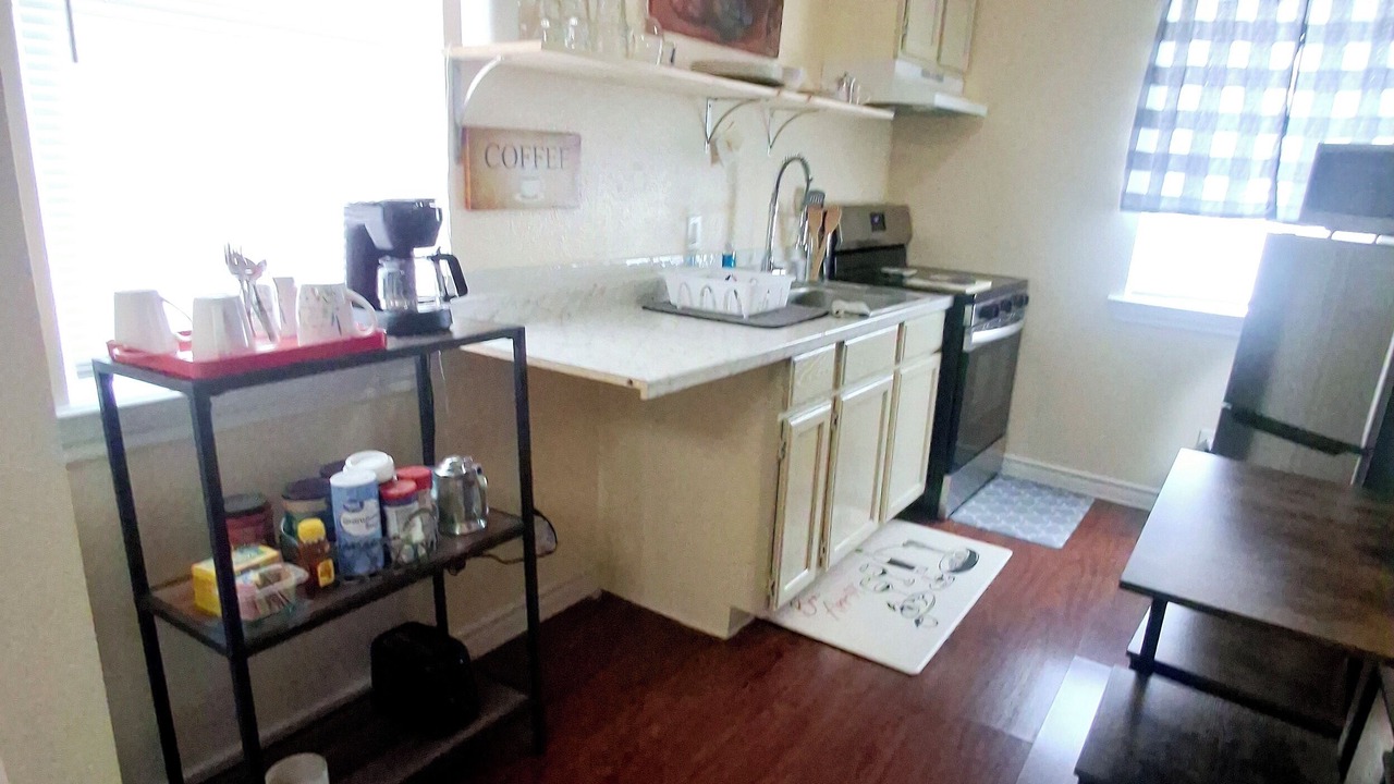 Photo of Kitchen in Redwood