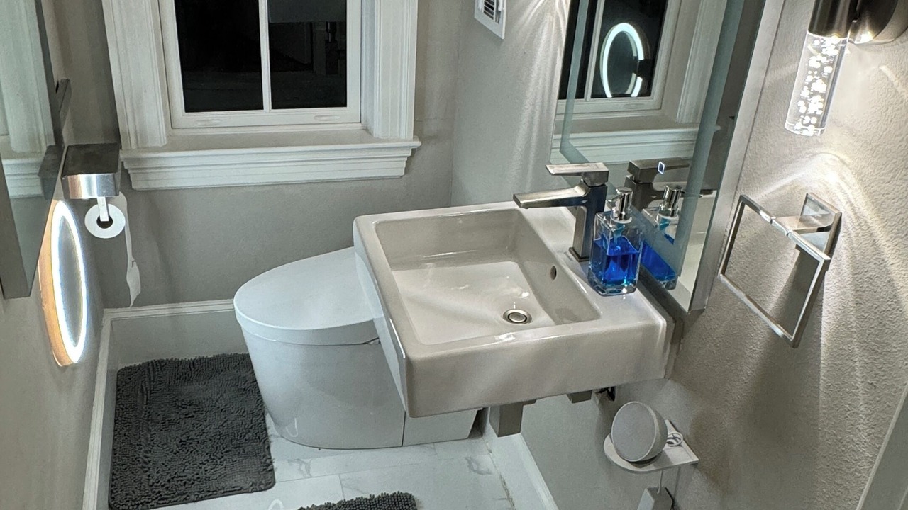 Photo of Bathroom in Park Cities