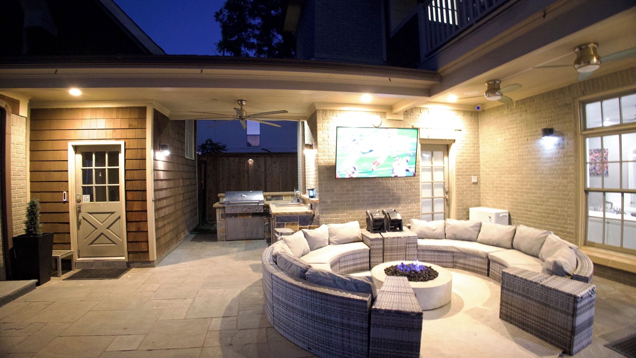 Photo of Patio Balcony in Park Cities