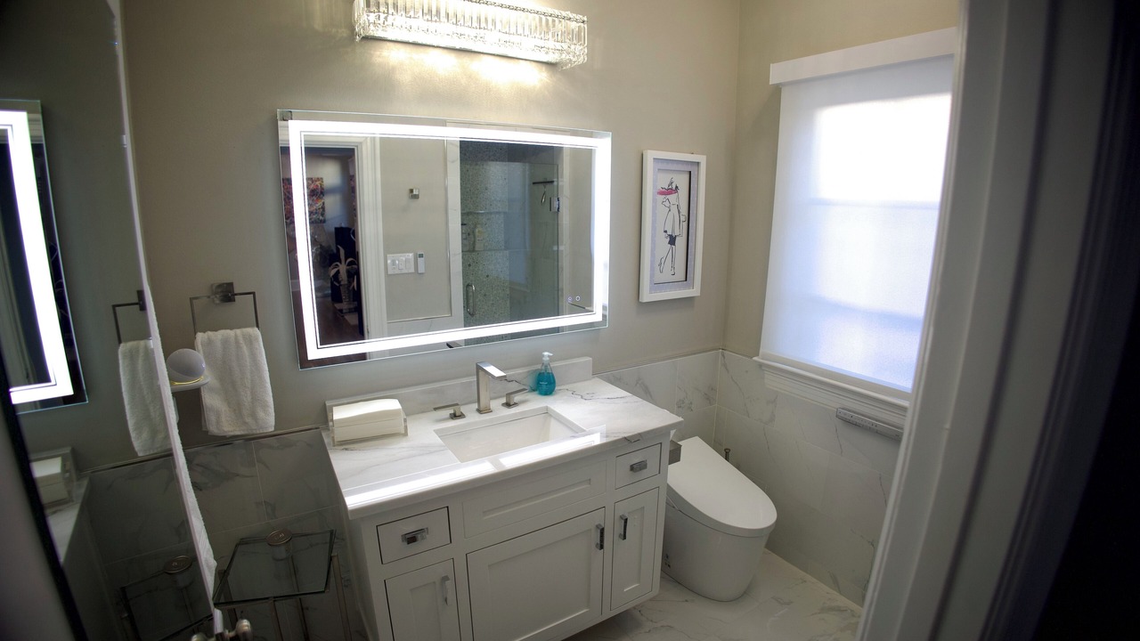 Photo of Bathroom in Park Cities