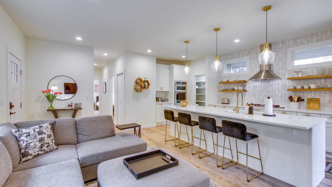 Photo of Others in North Rose Hill