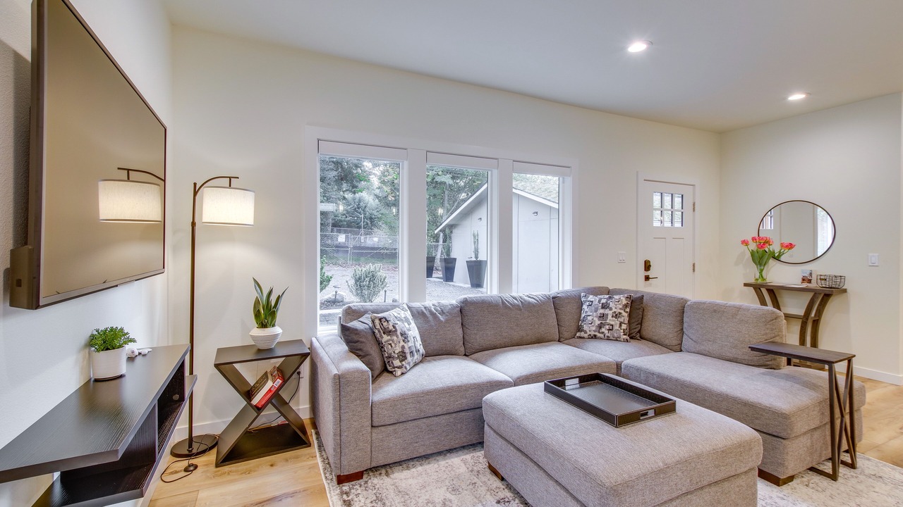 Photo of Bedroom in North Rose Hill