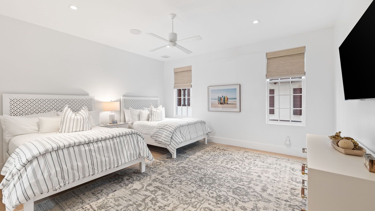 Photo of Bedroom in Seagrove Beach