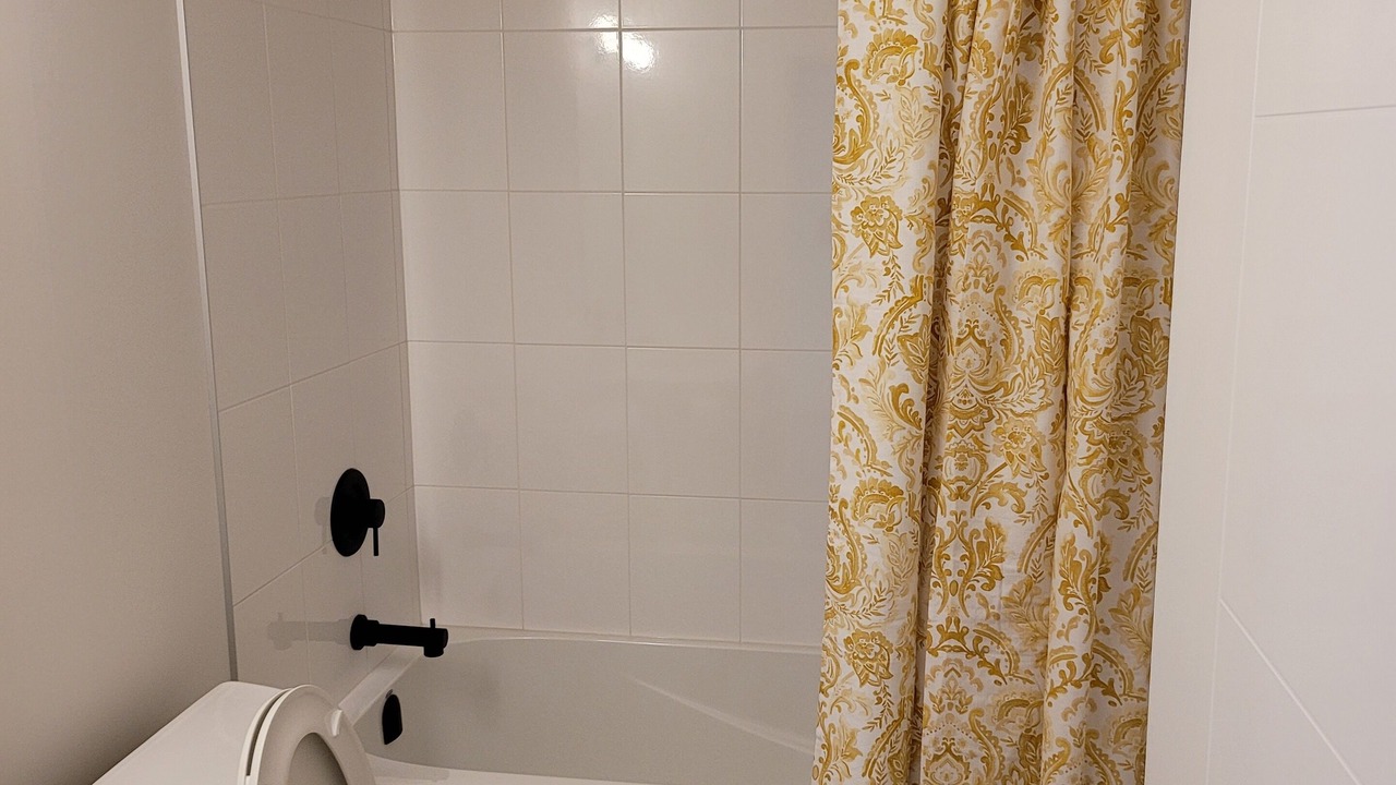 Photo of Bathroom in Fort Gary