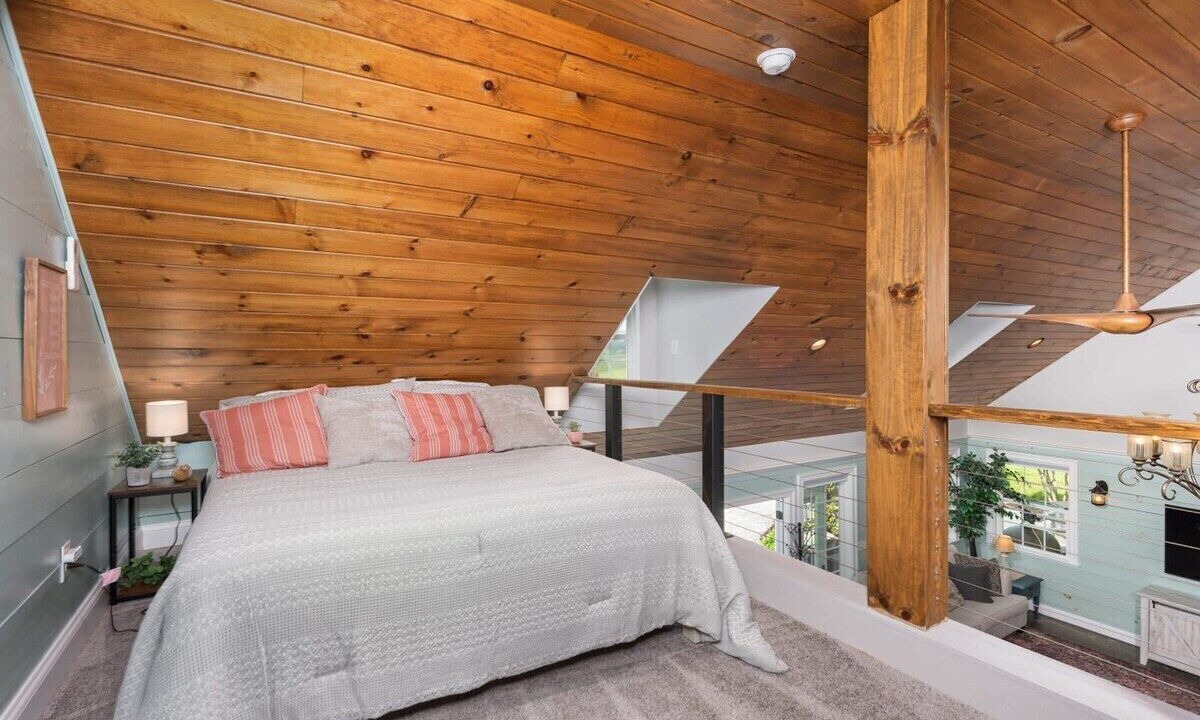 Photo of Bedroom in Swoope