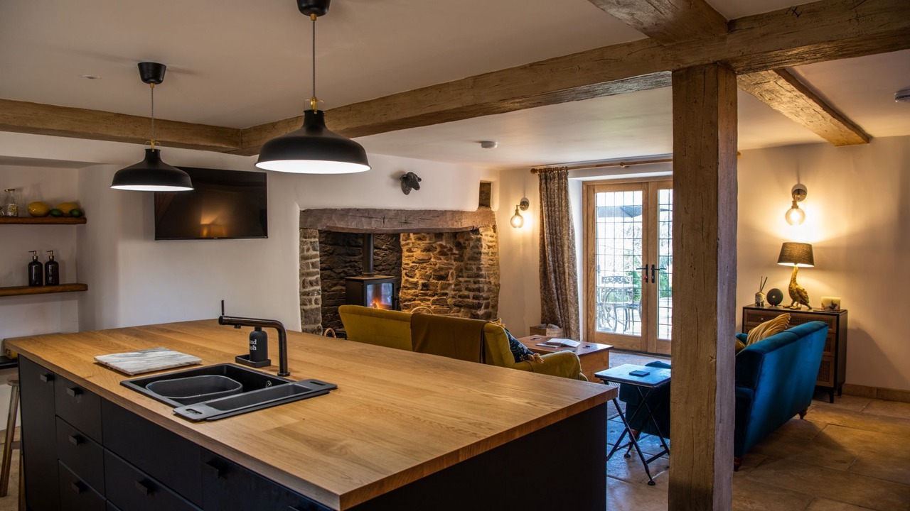 Photo of Others in Knowstone