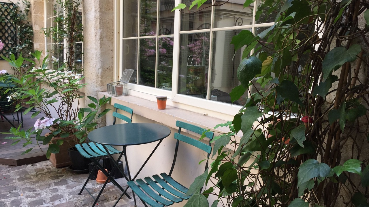 Photo of Outdoor in Arsenal