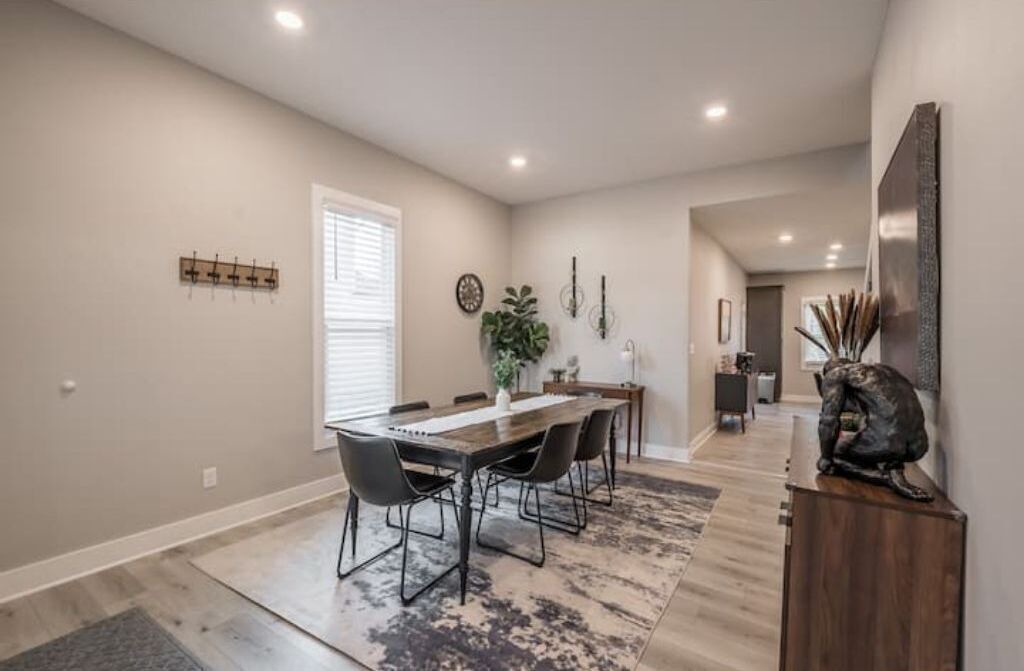 Photo of Others in Troy