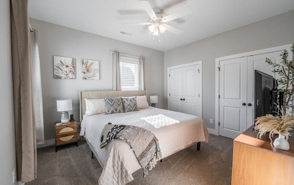 Photo of Bedroom in Troy