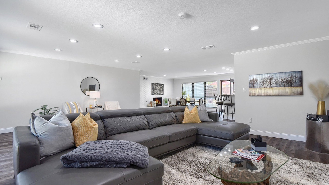 Photo of Livingroom in Denison