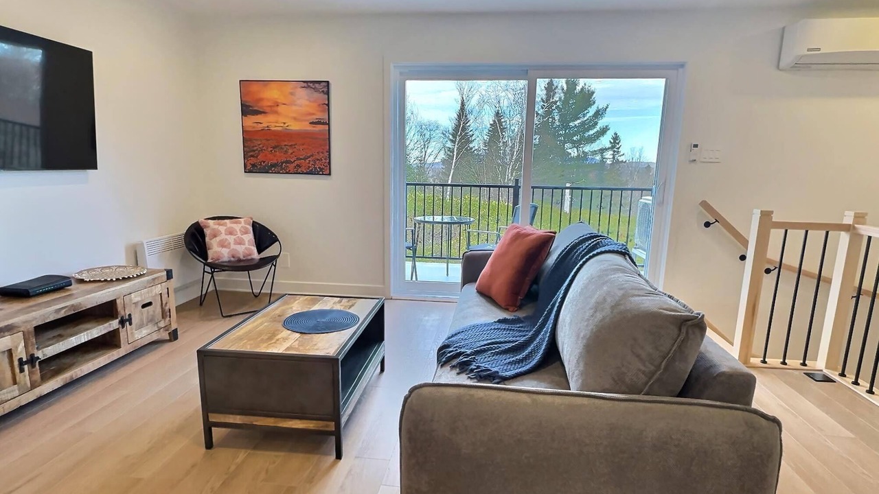 Photo of Livingroom in Saint-Faustin-Lac-Carre
