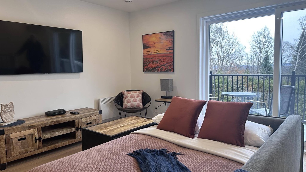 Photo of Bedroom in Saint-Faustin-Lac-Carre