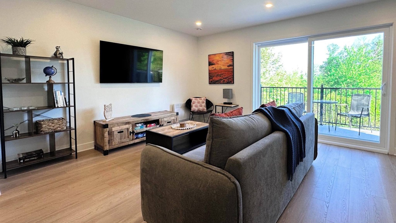 Photo of Livingroom in Saint-Faustin-Lac-Carre