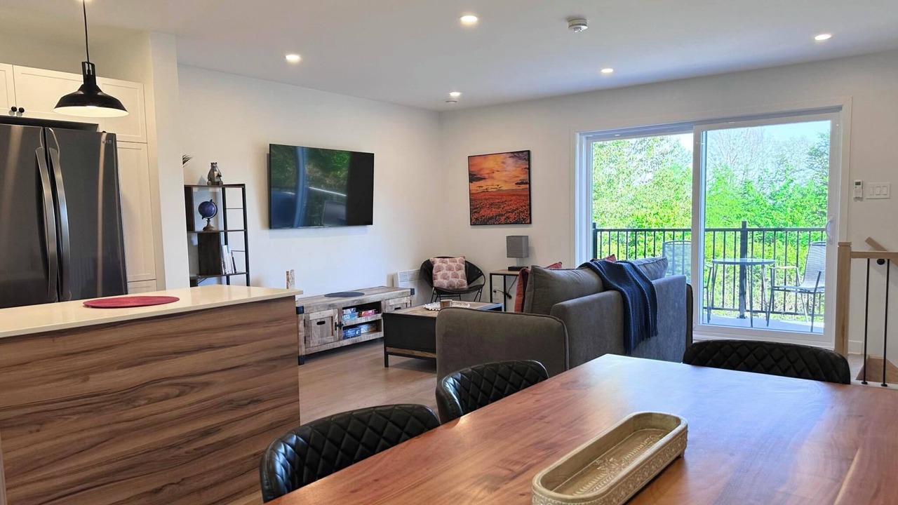 Photo of Livingroom in Saint-Faustin-Lac-Carre