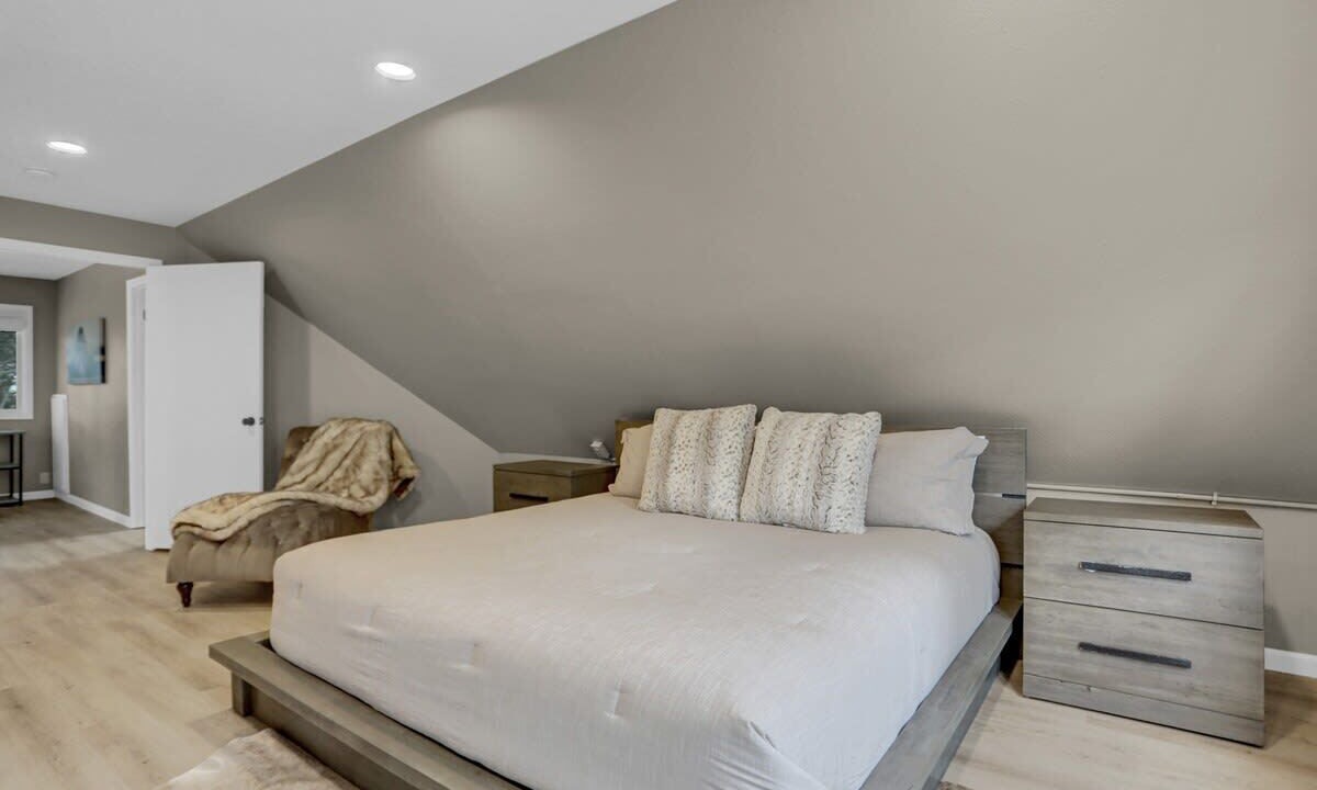 Photo of Bedroom in Willow Creek Highlands