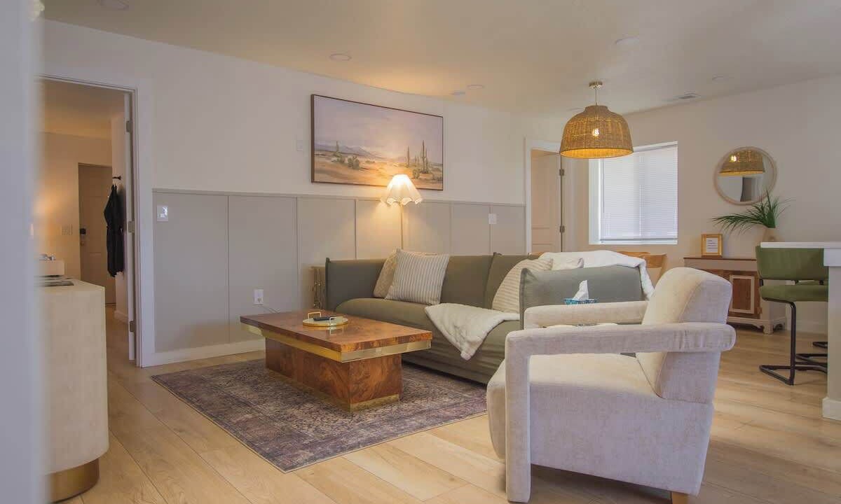 Photo of Livingroom in Albuquerque