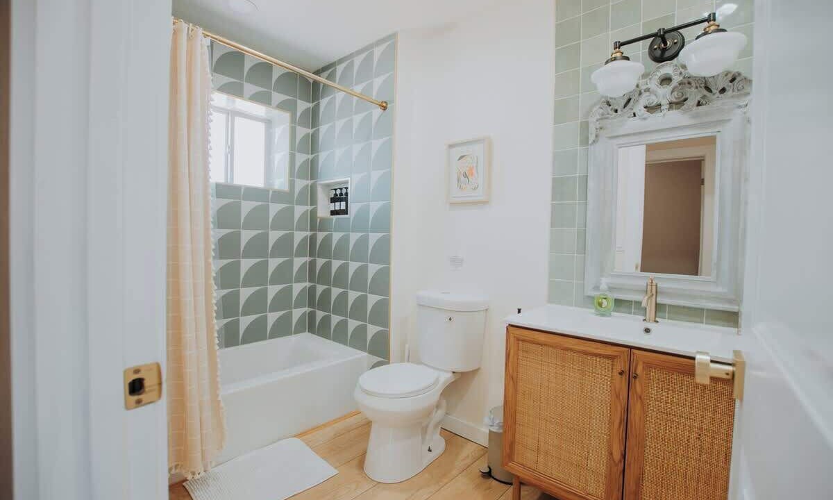 Photo of Bathroom in Albuquerque