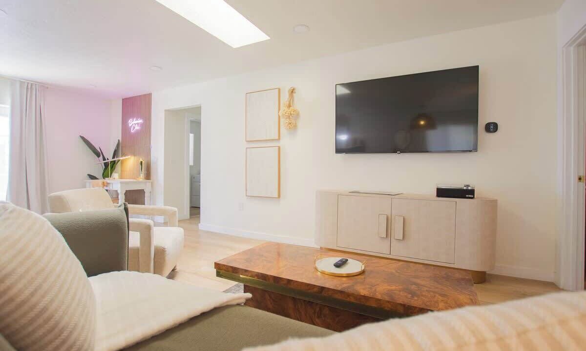 Photo of Livingroom in Albuquerque