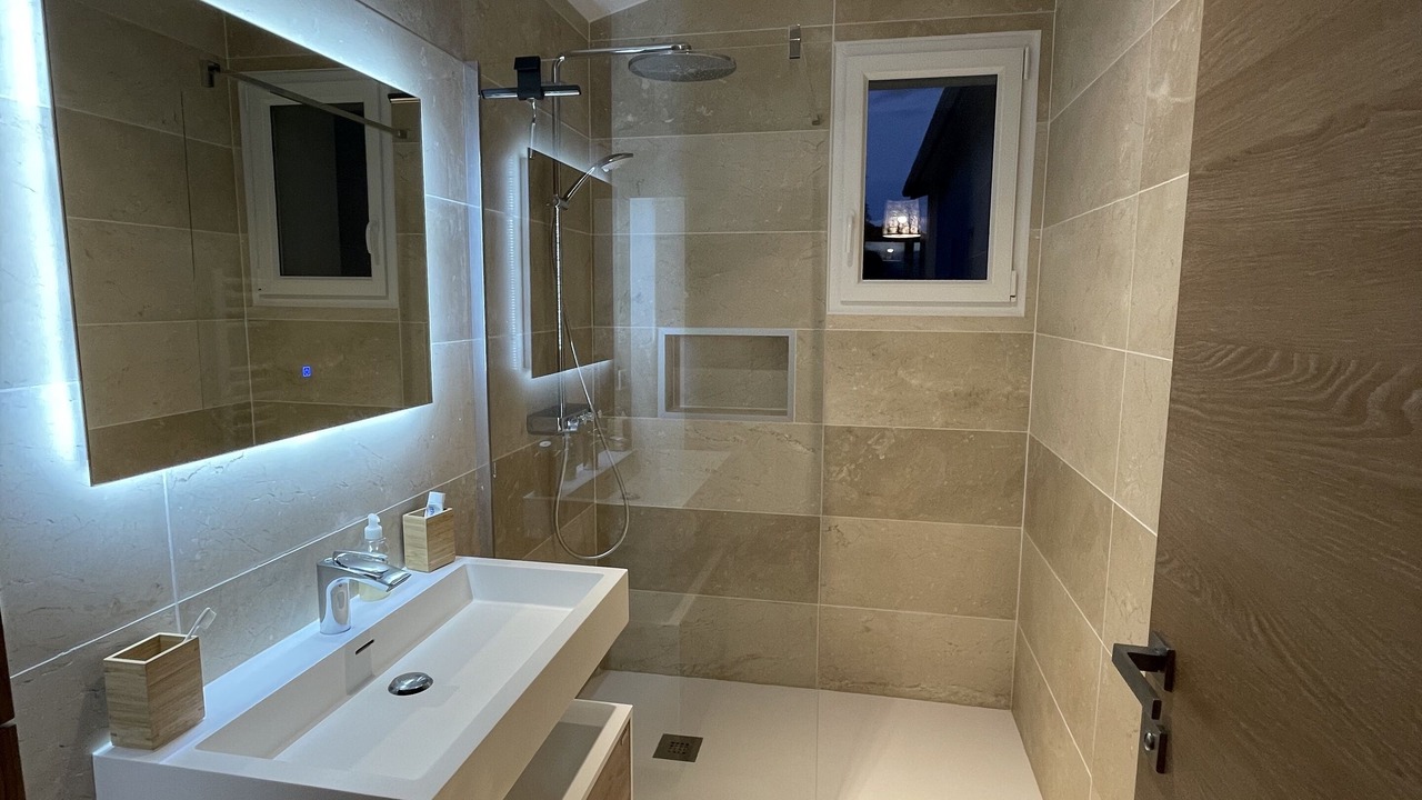 Photo of Bathroom in Campagnan