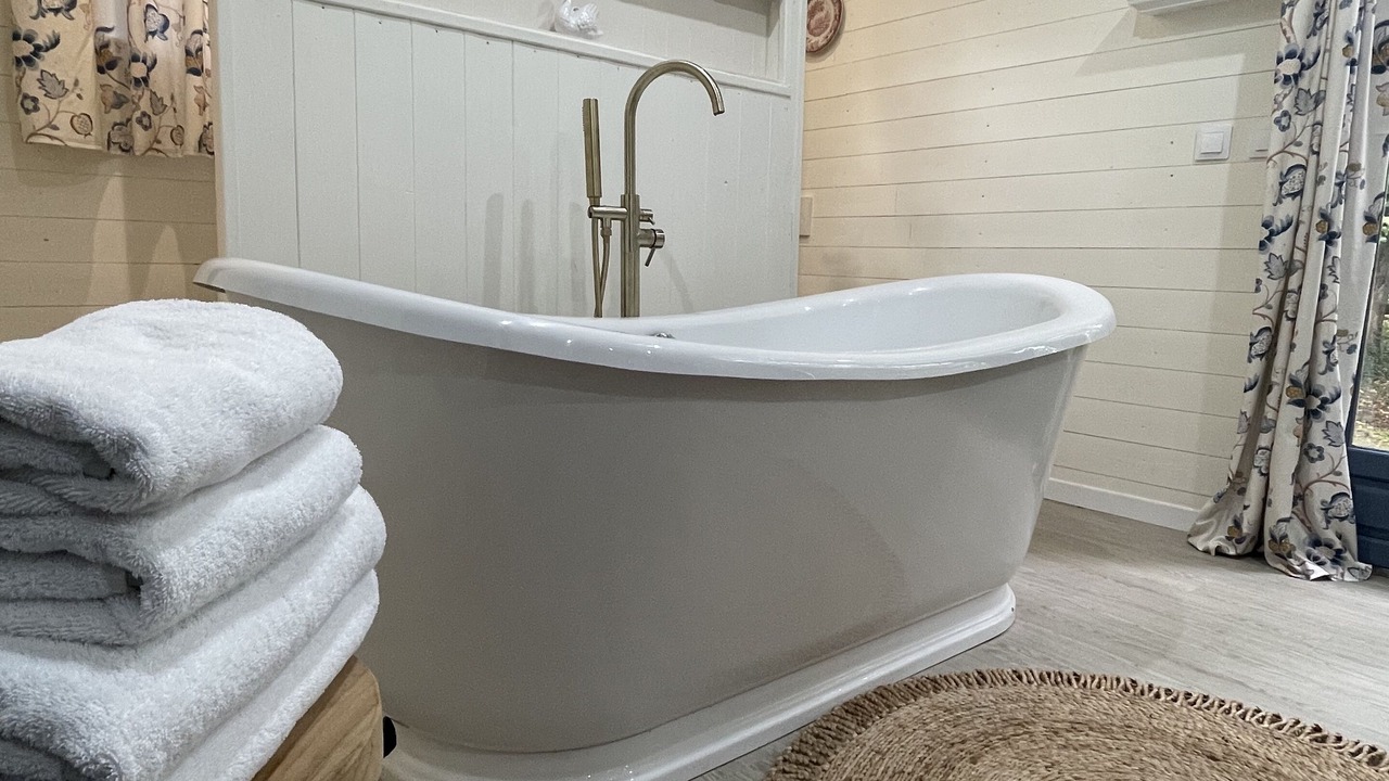 Photo of Bathroom in La Ferte-Gaucher