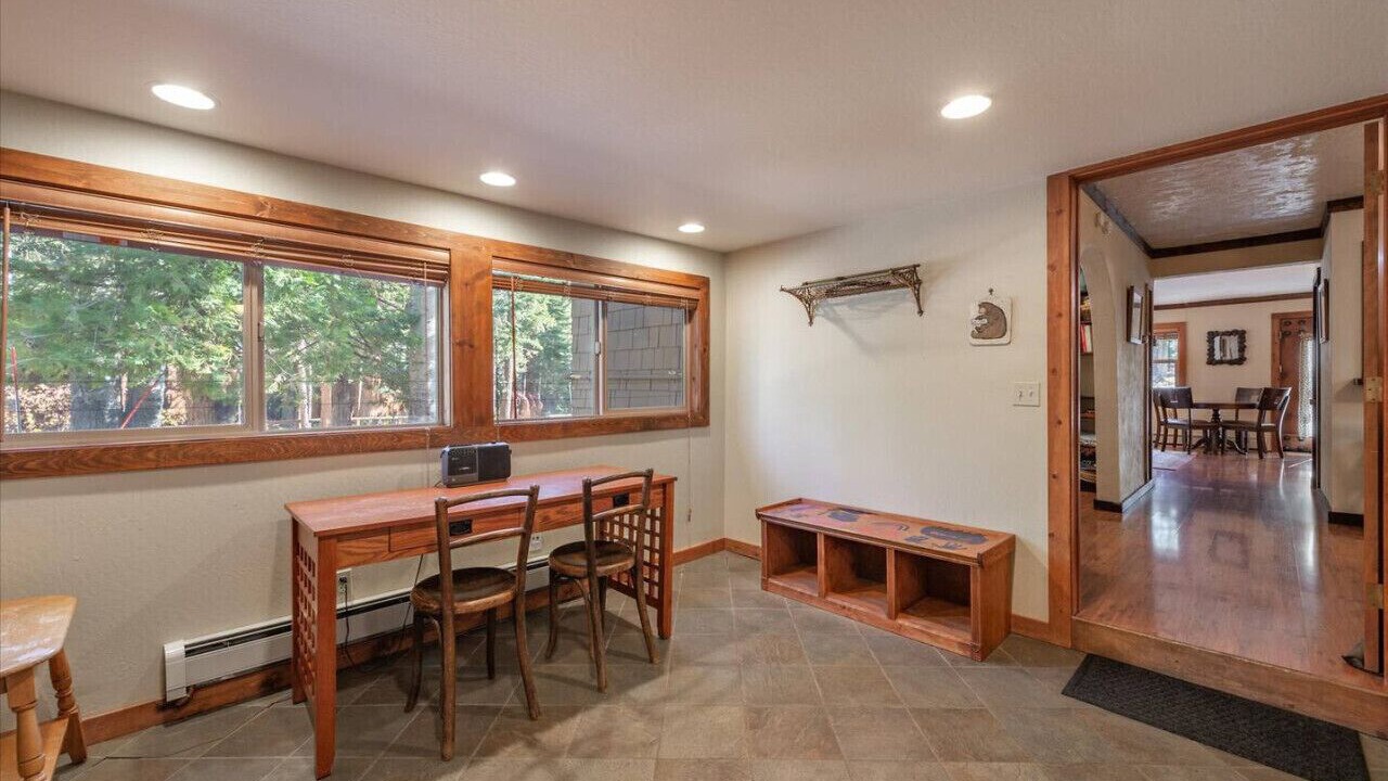 Photo of Bedroom in Homewood