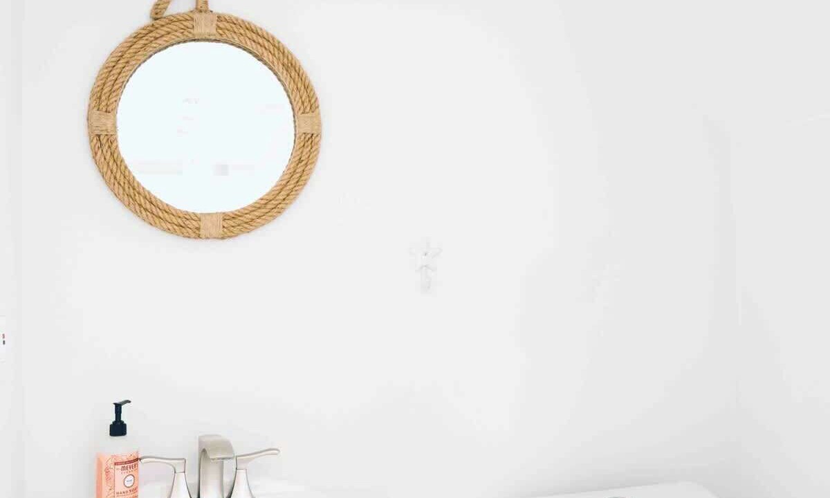 Photo of Bathroom in Neptune Beach