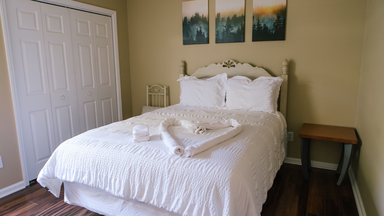 Photo of Bedroom in Youngsville