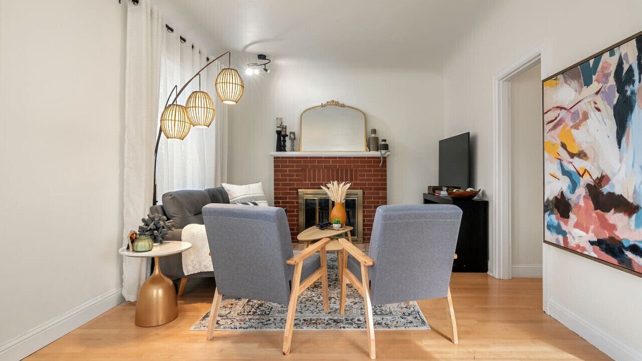 Photo of Livingroom in Tukwila