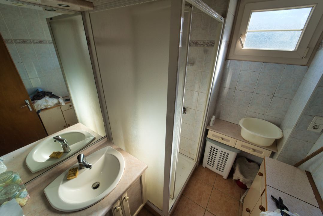 Photo of Bathroom in Saint-Hilaire-le-Vouhis