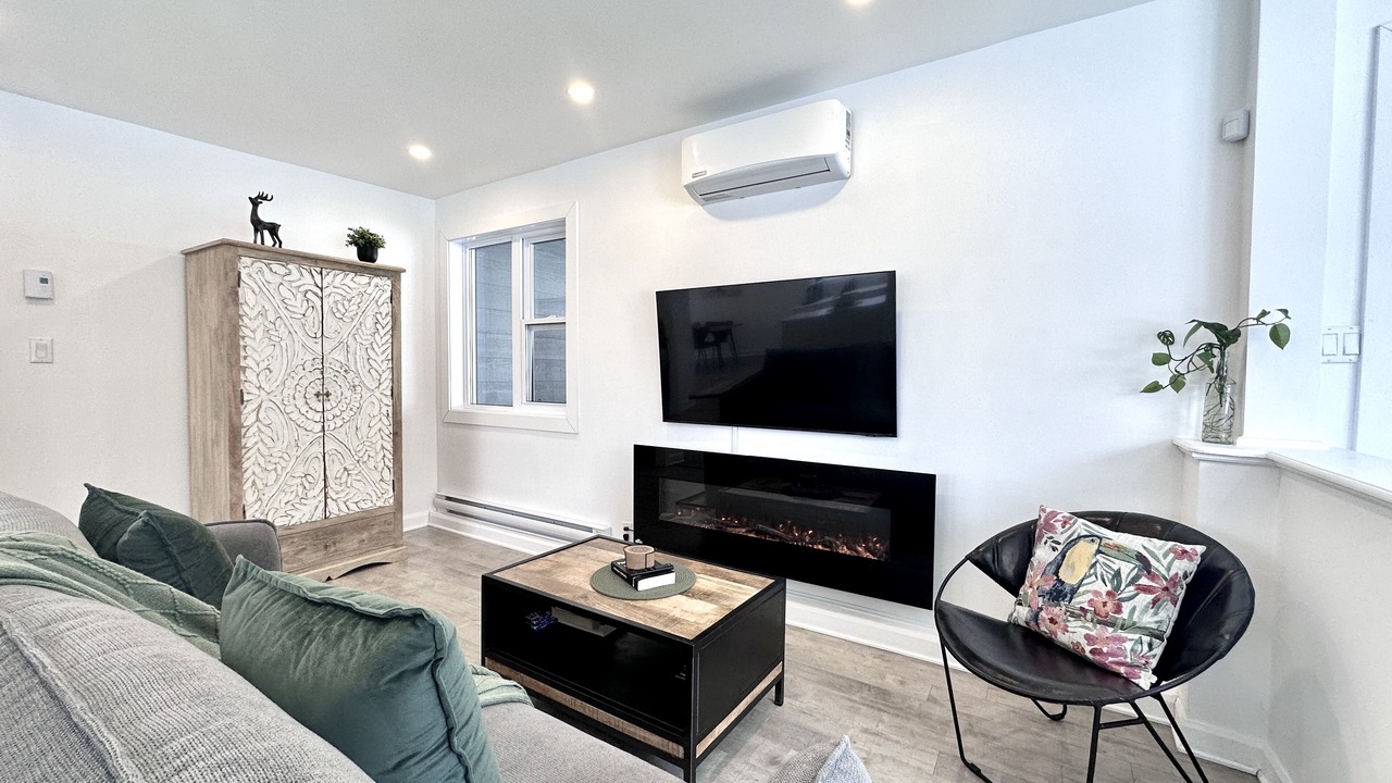 Photo of Livingroom in Saint-Faustin-Lac-Carre
